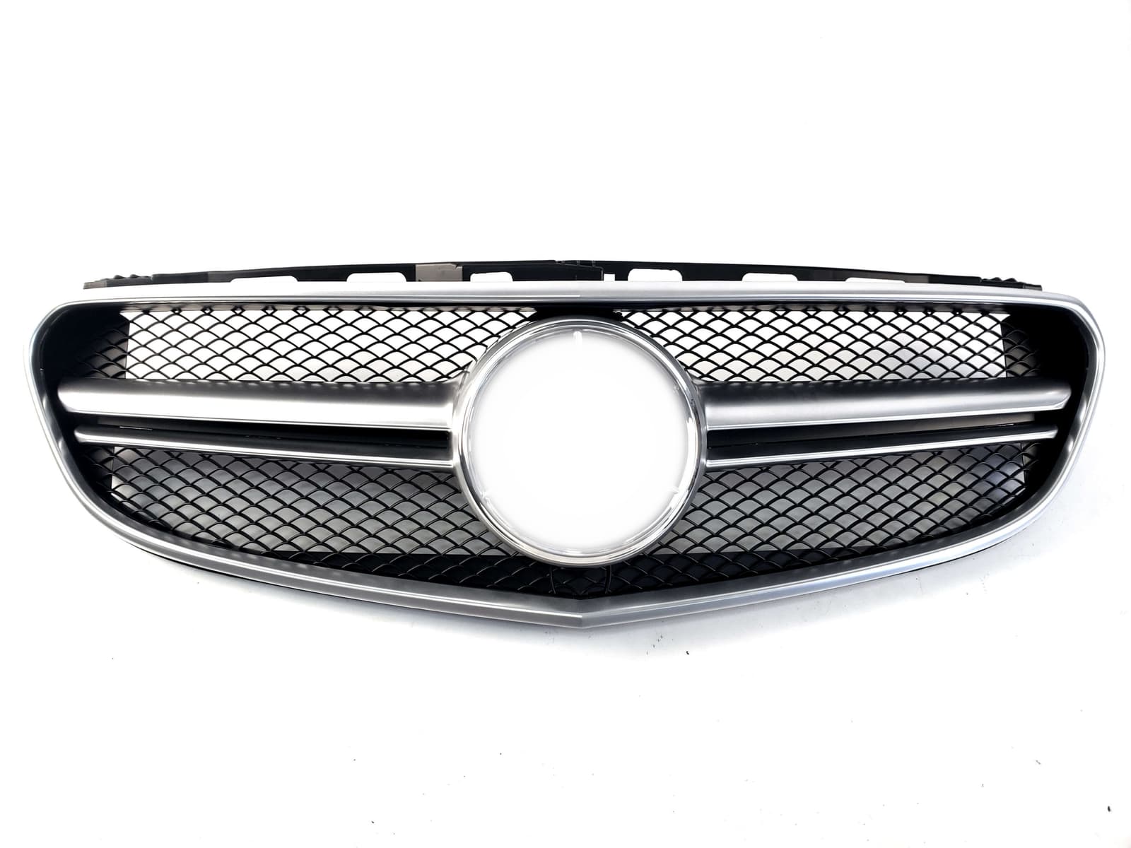 Решітка радіатора Silver Matte AMG + рамка на Mercedes-Benz E-Class W212 2013-2016 року