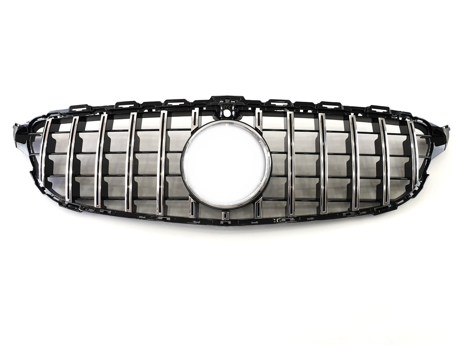 Решітка радіатора Chrome Black (з місцем під камеру) GT на Mercedes-Benz C-Class W205 2018-2021 року 2