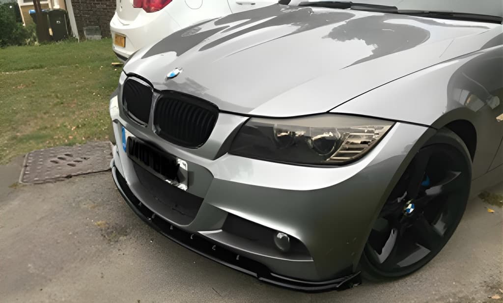 Передня Lip накладка V-1 (для E90 M-Sport 2008-2011, чорний глянець)