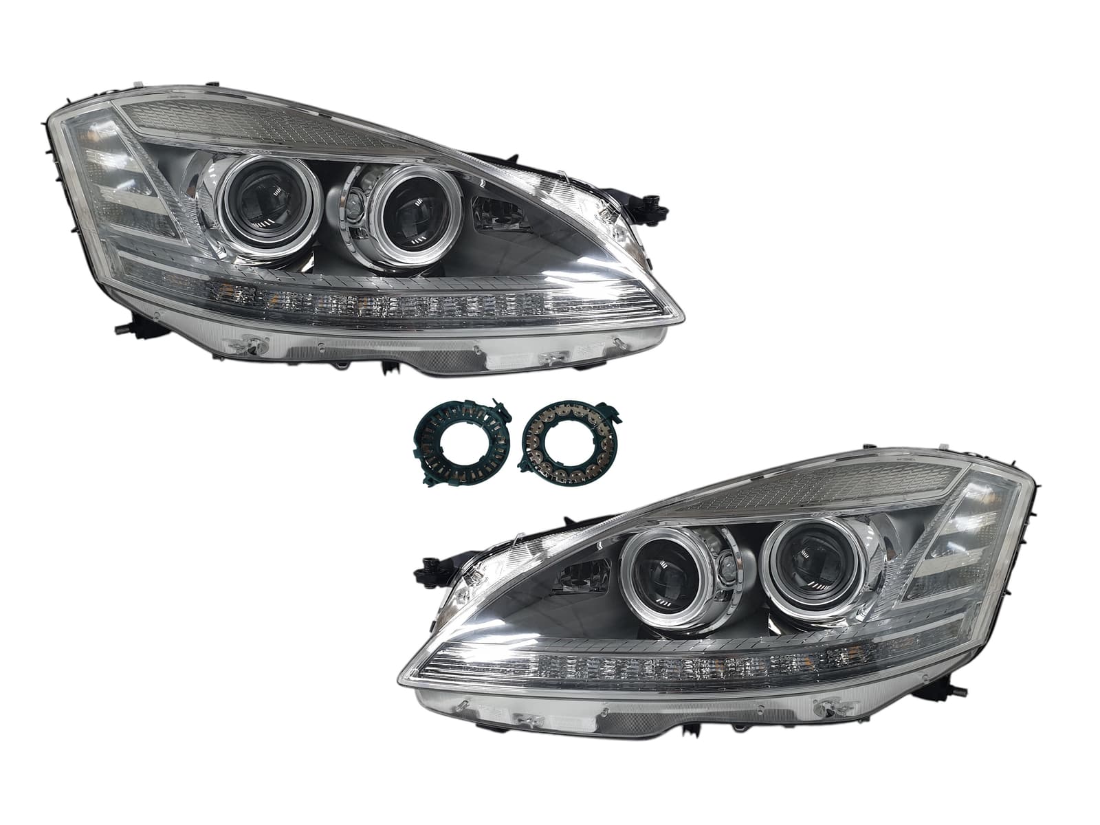 Передні фари (Bi-Xenon LCI) заміна до рестайлінг на Mercedes-Benz S-Class W221 2005-2009 року