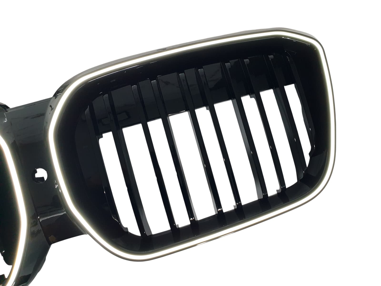 Ніздрі Чорний глянець IX3 LED (Iconic Glow) 2bar O на BMW X3 G01 2022-2024 року 3