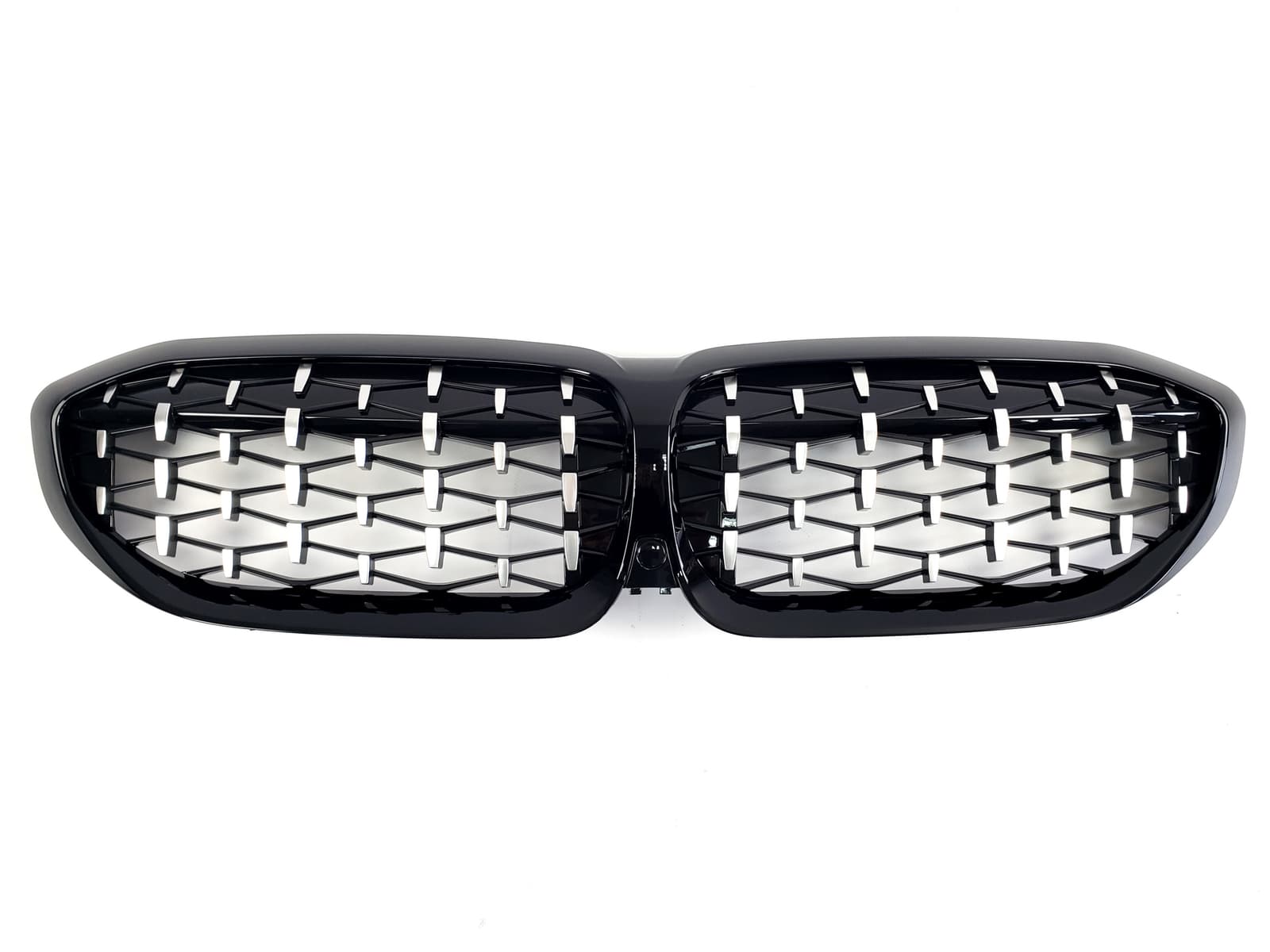 Ніздрі Silver Diamond на BMW 3 Series G20 / G21 2018-2022 року