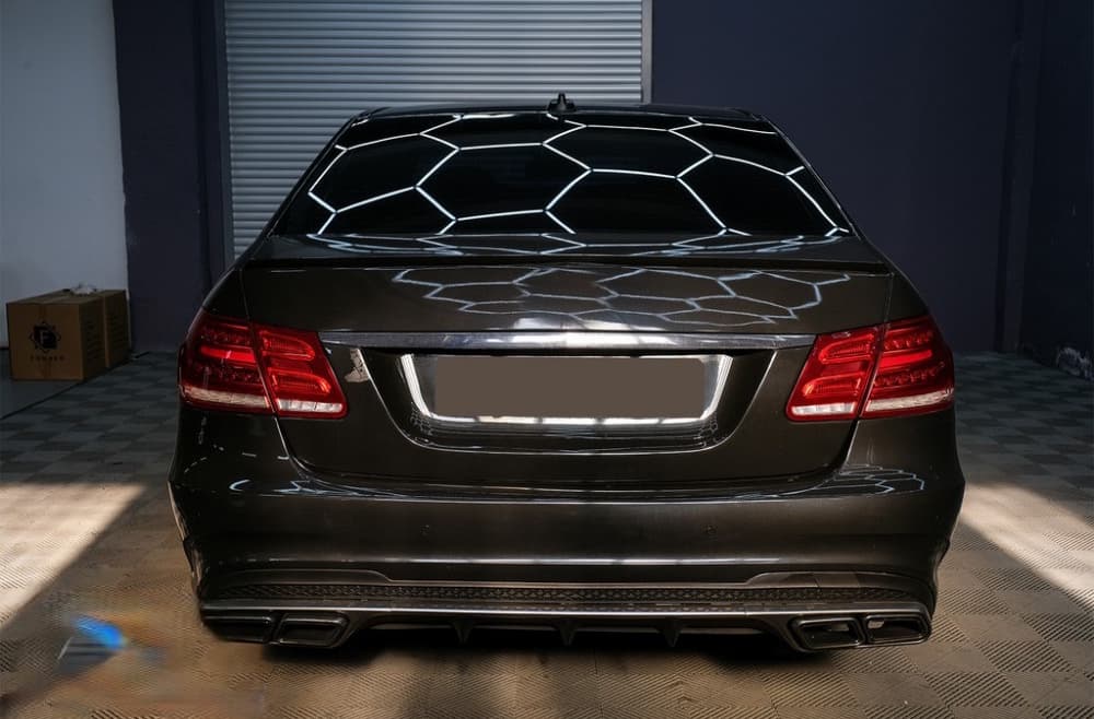 Дифузор (заднього бампера) Full Black / Black Pipe (стиль AMG E63) на Mercedes-Benz E-Class W212 2013-2016 року 4