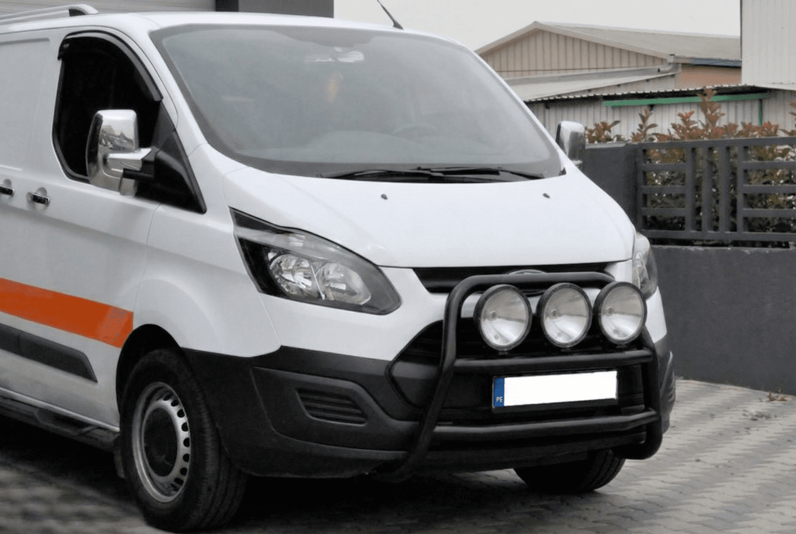 Кенгурятник WT022 Black (нерж.)