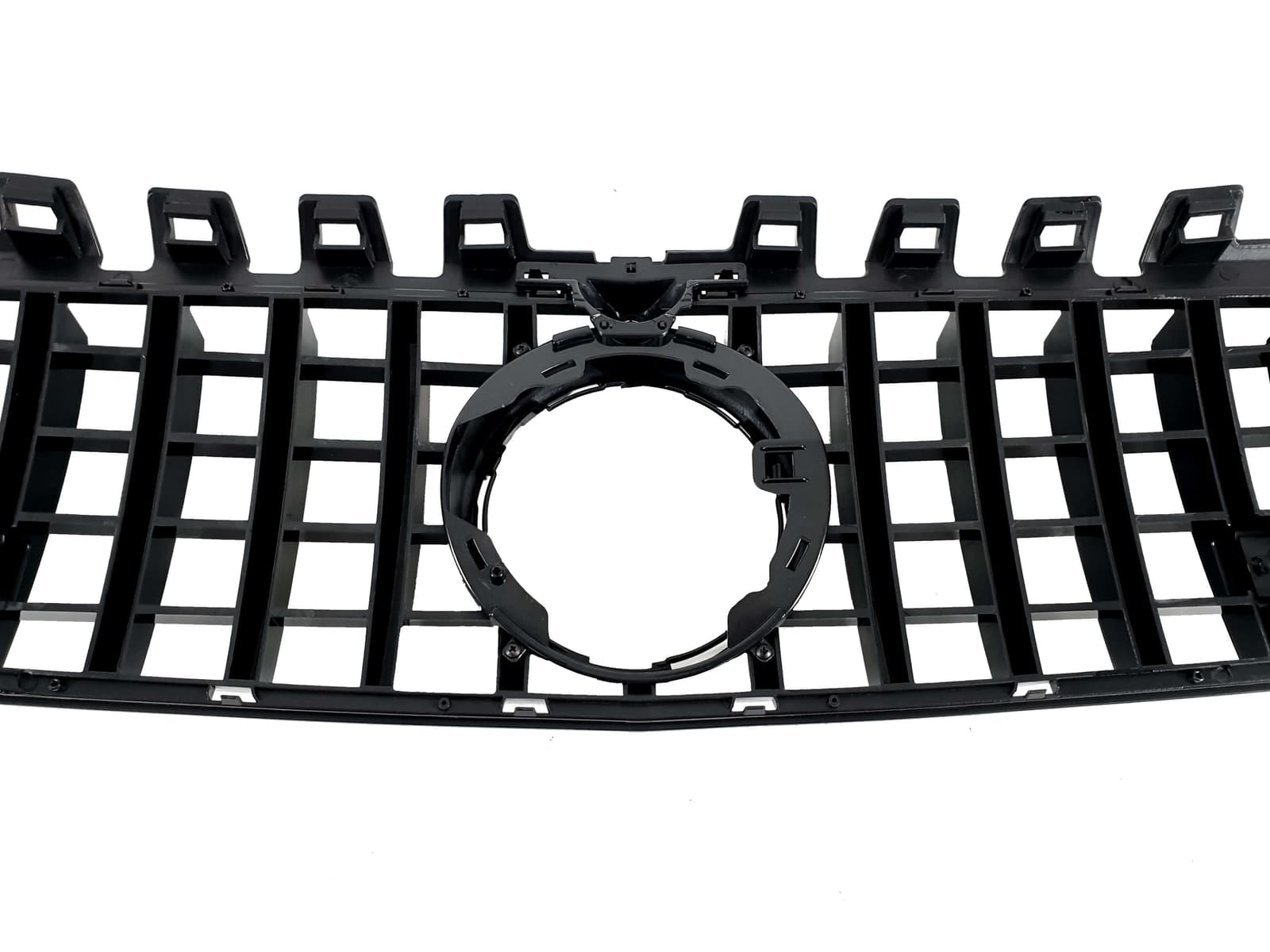 Решітка радіатора Full Black (з місцем під камеру) GT на Mercedes-Benz A-Class W177 2018-2022 року 4