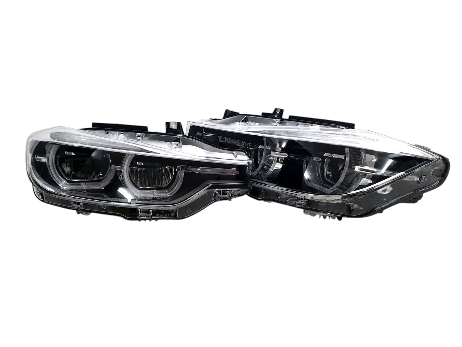 Передні фари (з Галогена в Led) на BMW 3 Series F30 / F31 2011-2018 року