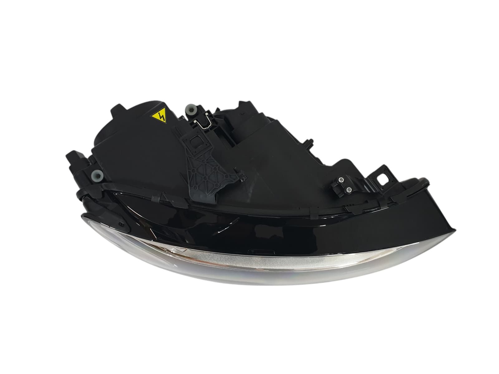 Передні фари (Bi-Xenon) заміна галогену на Audi A4 B8 2011-2015 року 3