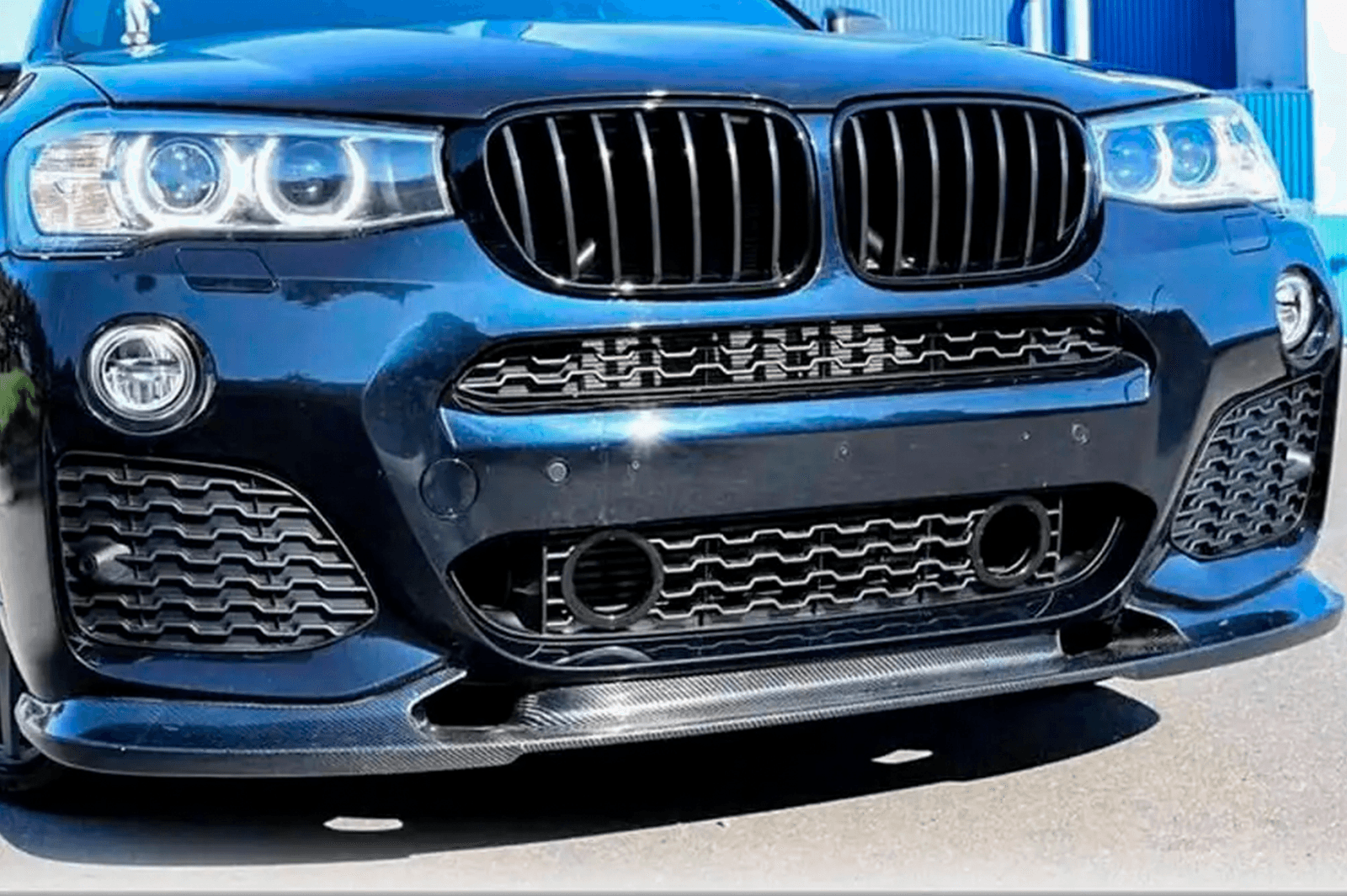 Накладка на передній бампер (для M-Sport, Карбон)