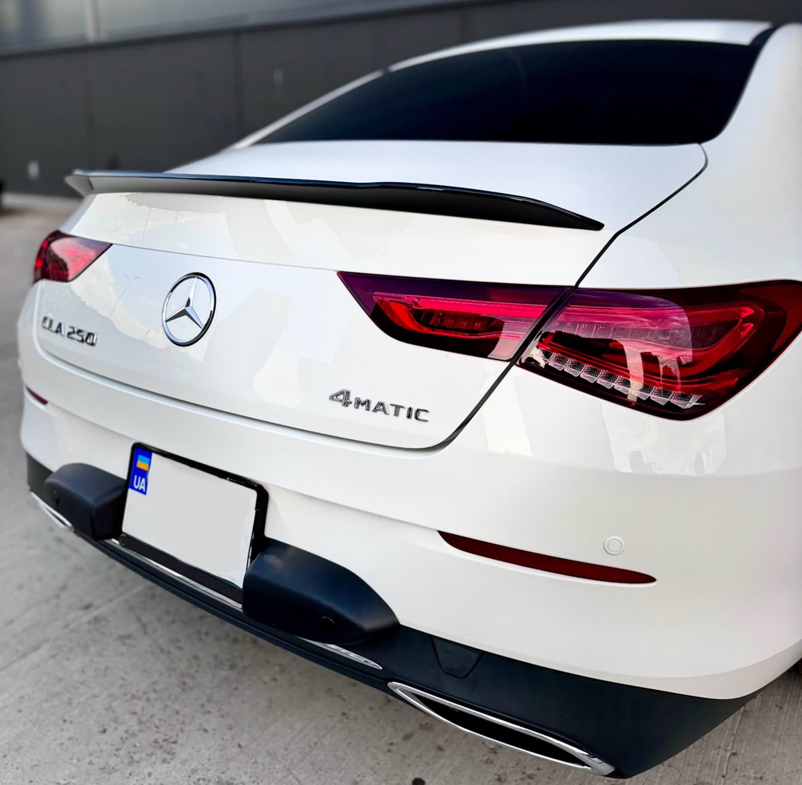 Спойлер Чорний глянець на Mercedes-Benz CLA-Class C118 2019-2023 року 6