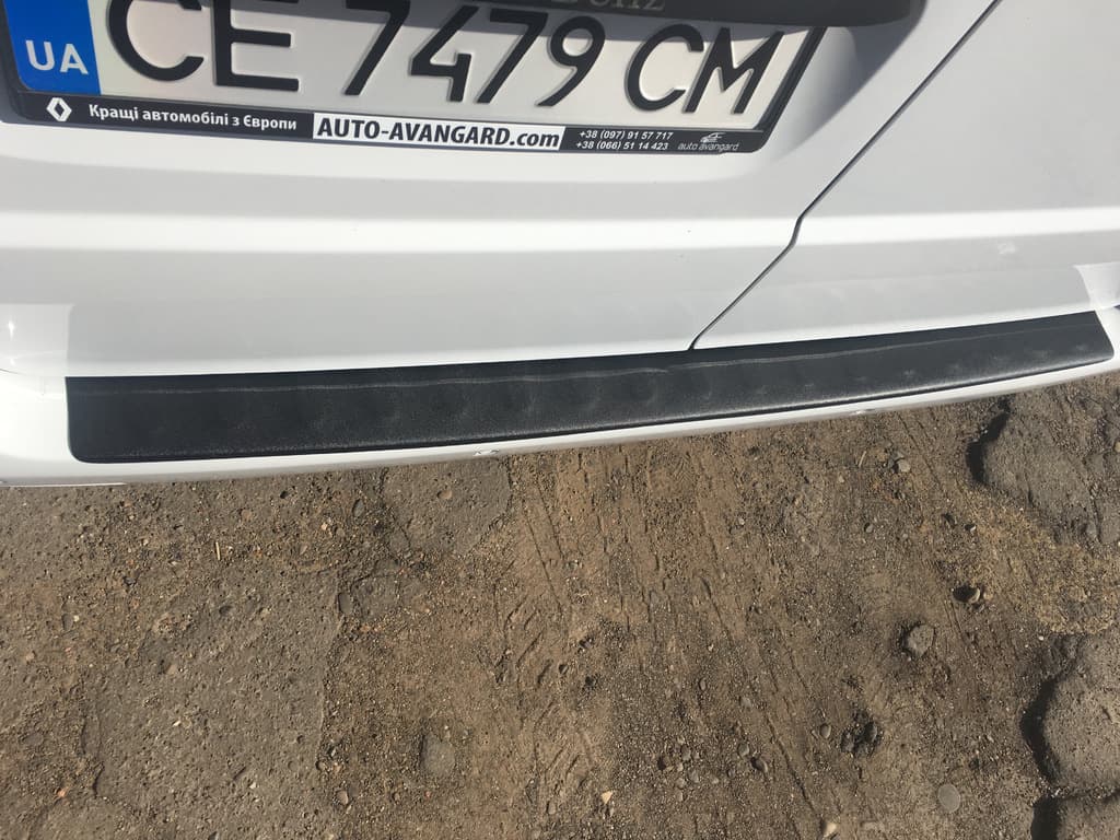 Накладка на задній бампер (ABS) 3