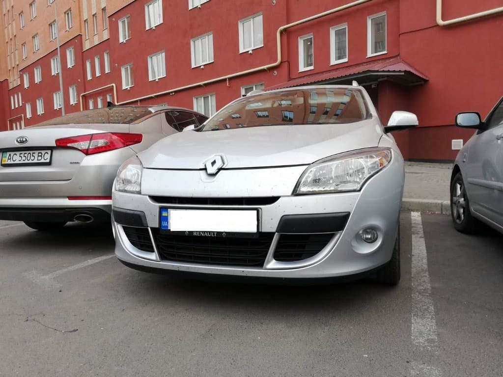 Накладки в бампер (2008-2012, 2 шт, під фарбування) 5