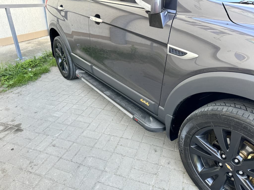 Бокові пороги RedLine V1 (2 шт., Алюміній) 2006-2015