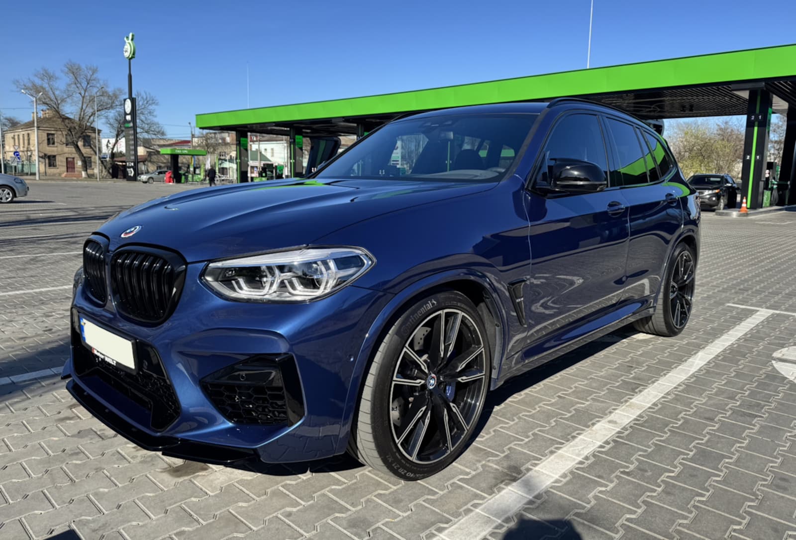 Губа (переднього бампера) Чорний глянець (Rock Style) на BMW X3 G01 2018-2022 року 5