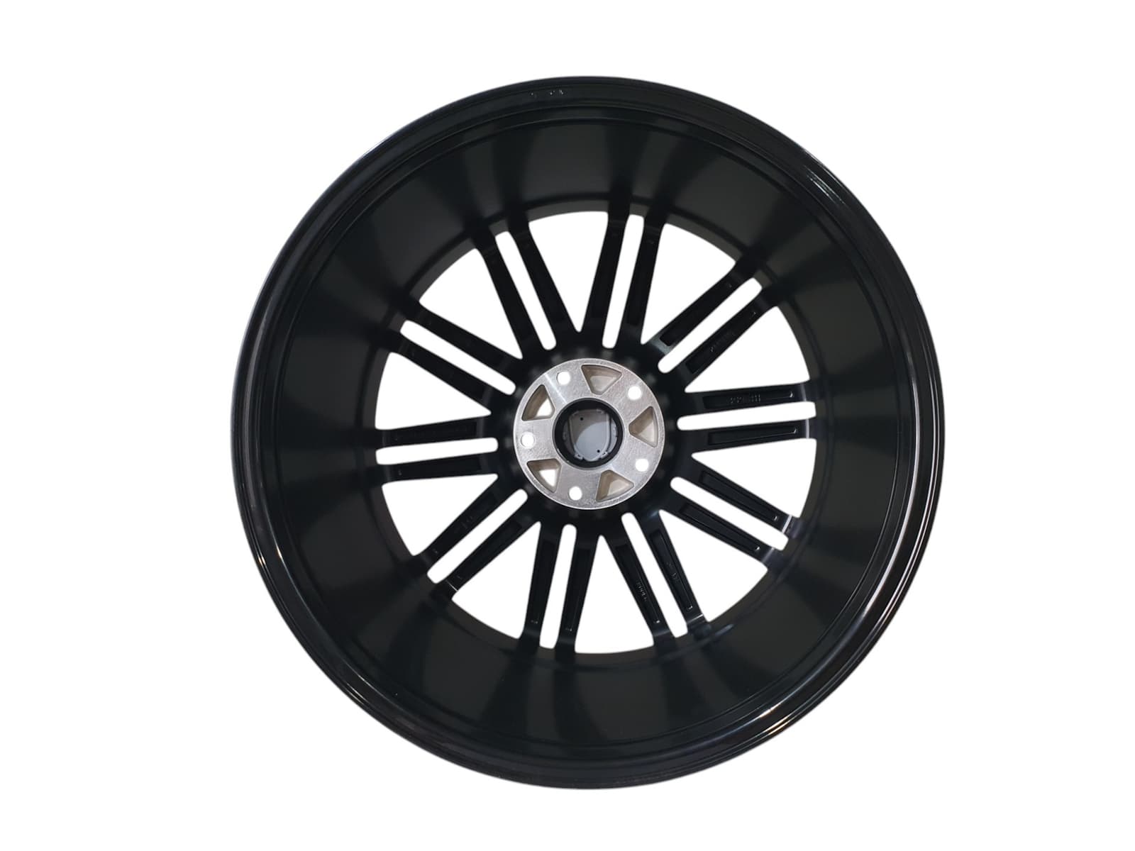 R21 Matt Black (одноширокі) Диски на Porsche Cayenne 958 2010-2014 року 3