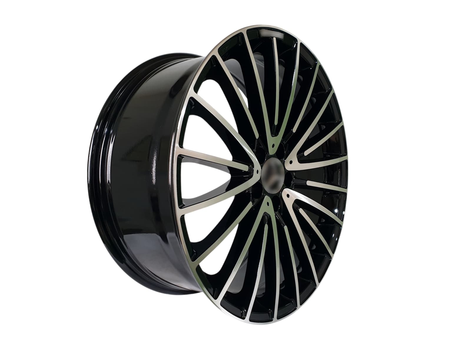 R18 BMF Диски (різноширокі) на Mercedes-Benz A-Class W176 2012-2015 року 2