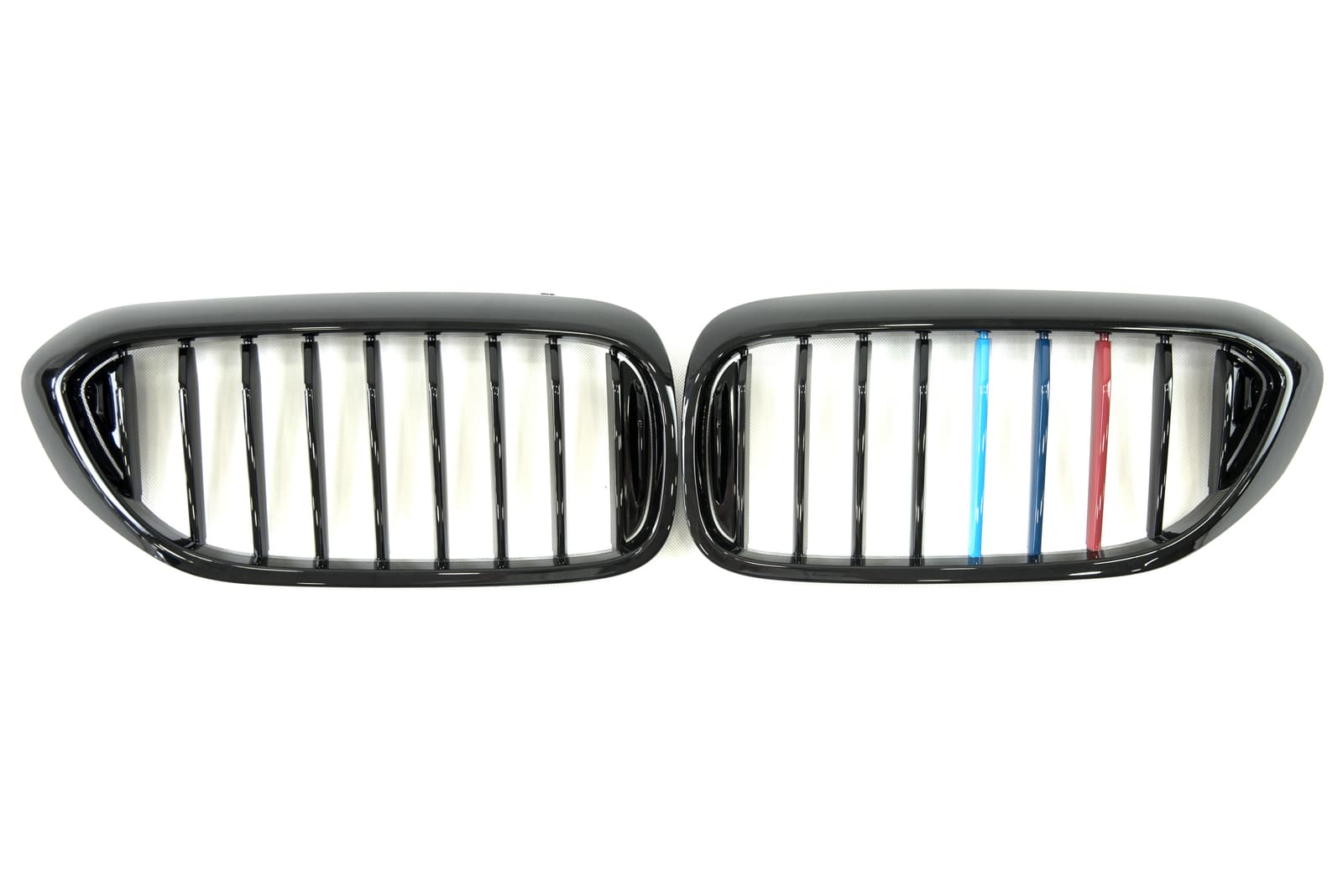 Ніздрі M-color (1 Bar) на BMW 5 Series G30 / G31 2017-2020 року