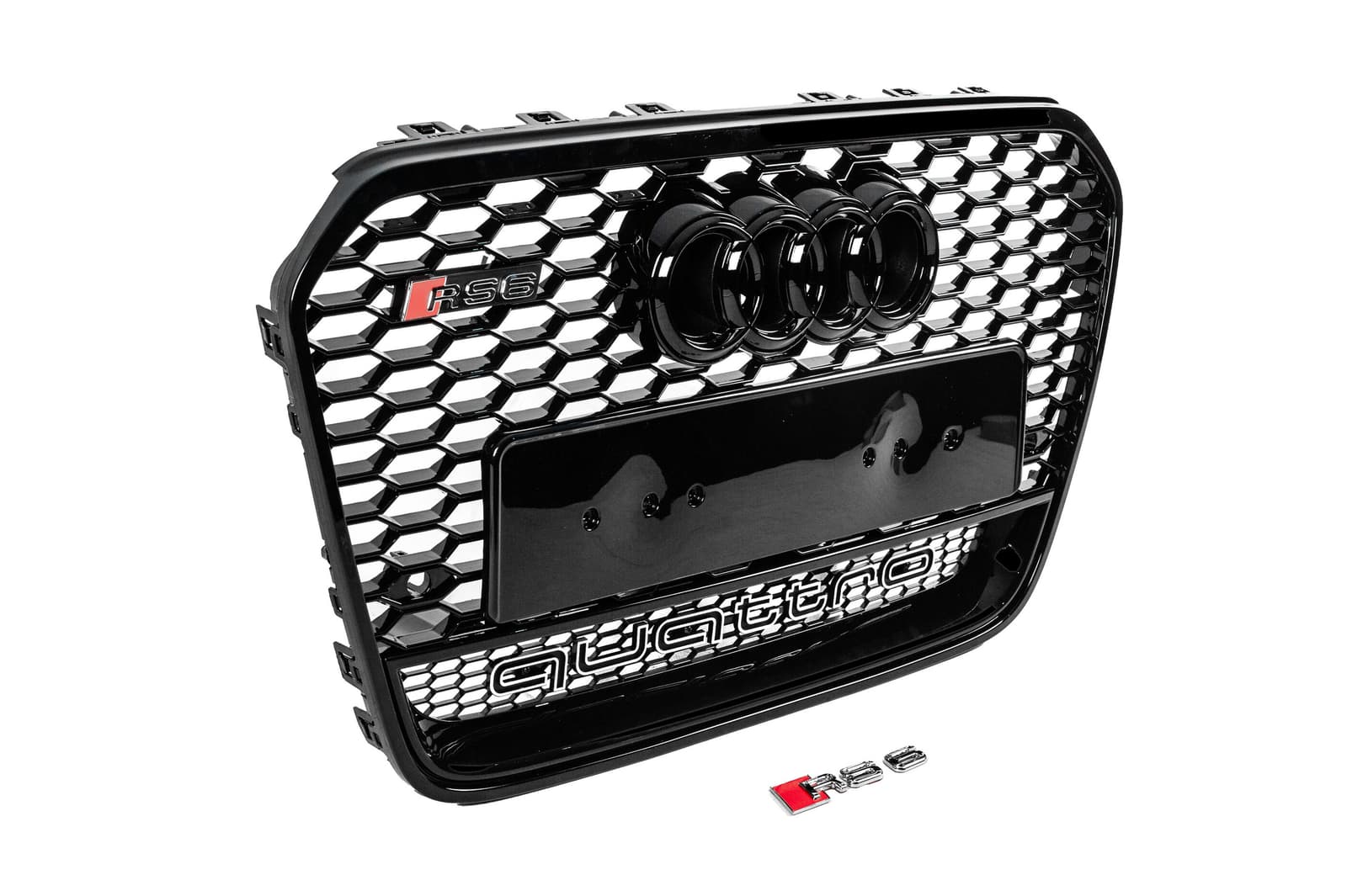 Передня чорна решітка RS-style з написом Quattro (2011-2014) 3