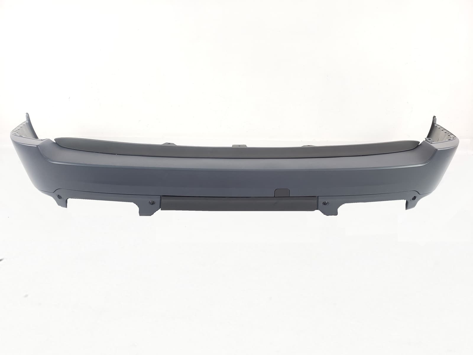 Задній бампер (стиль SVO) на Land Rover Range Rover Vogue L405 2013-2017 року