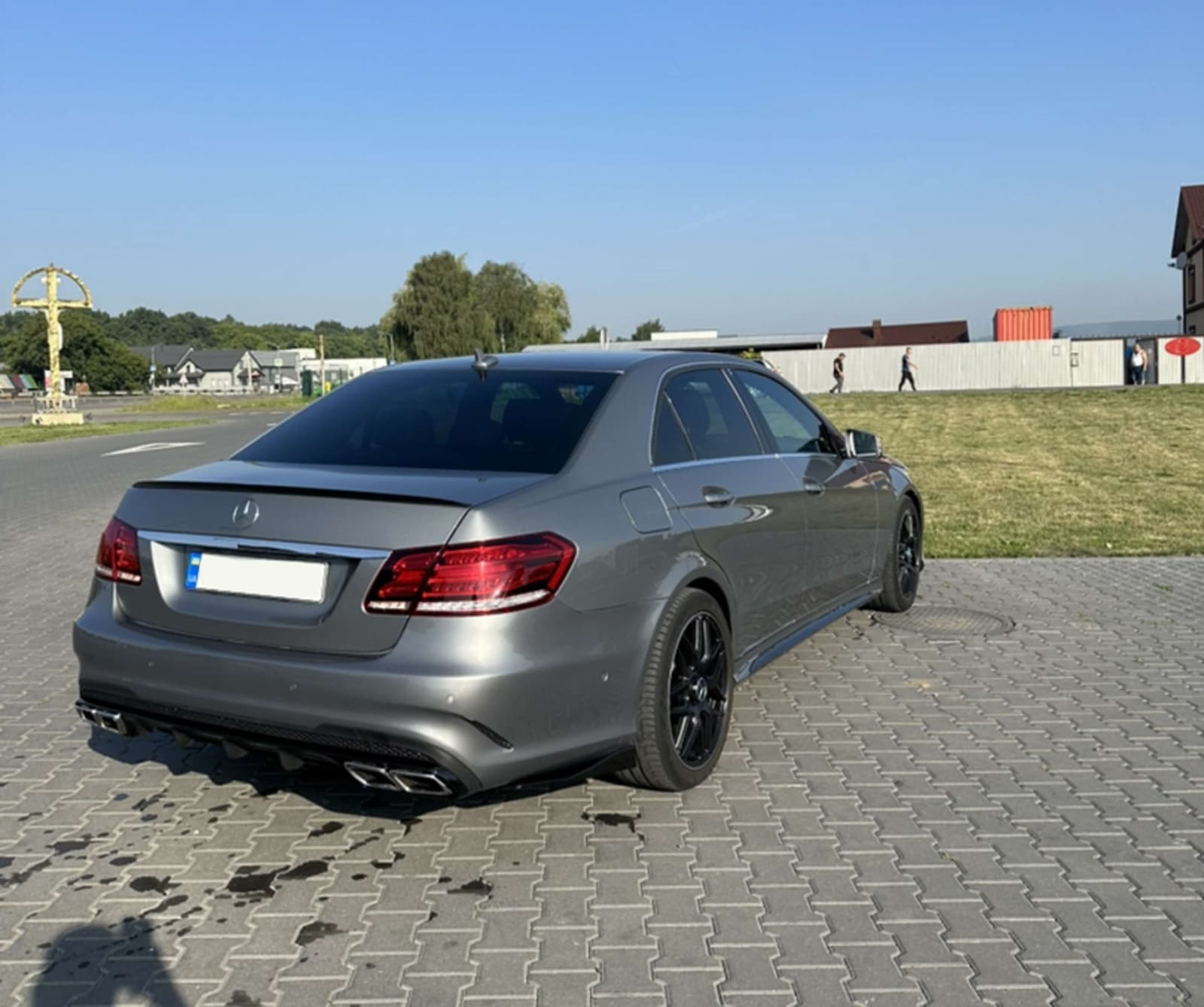 Дифузор (заднього бампера) Full Black / Chrome Pipe (стиль AMG E63) на Mercedes-Benz E-Class W212 2013-2016 року 5