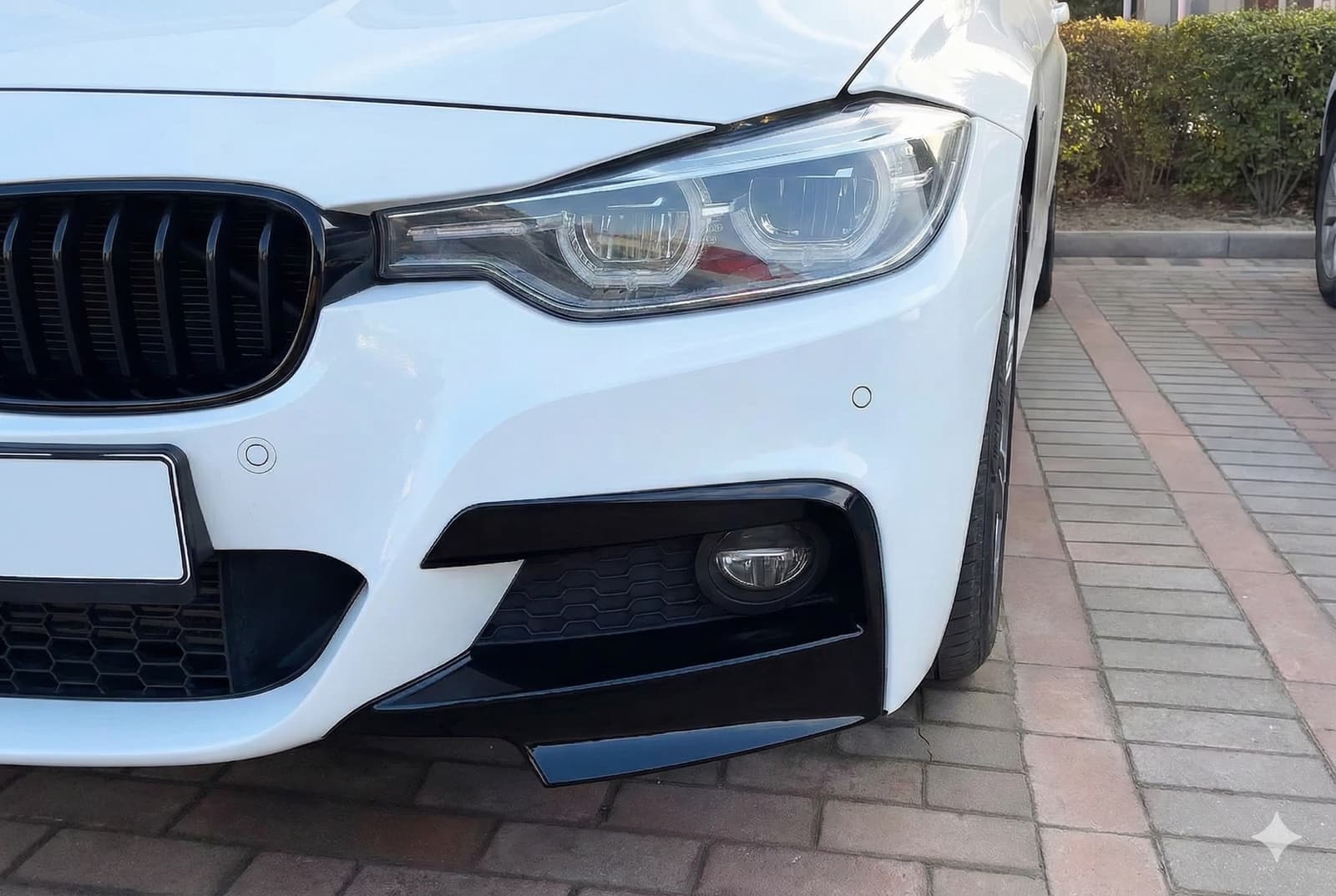 Кутові накладки на передній бампер (для M-Sport, ABS)