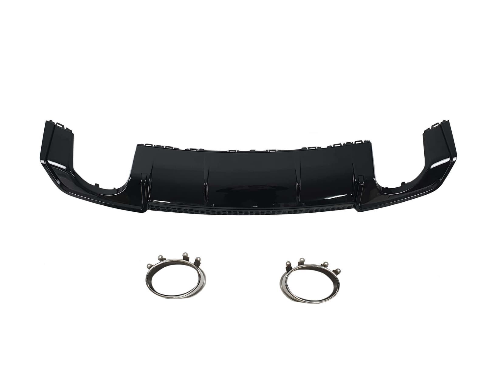 Дифузор (заднього бампера) Black / Chrome Pipe (в стилі RS3) Sedan на Audi A3 8V 2012-2016 року