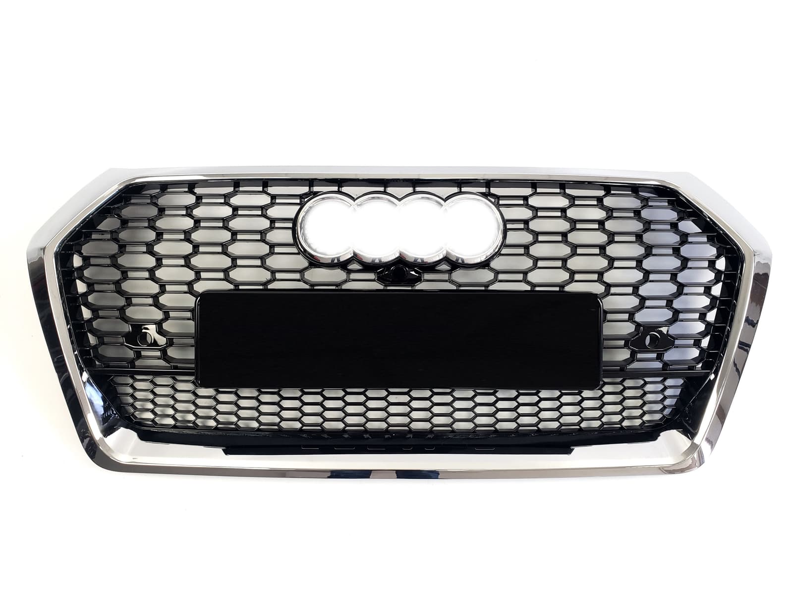 Решітка радіатора Chrome Black (в стилі RSQ5) на Audi Q5 80A 2016-2020 року