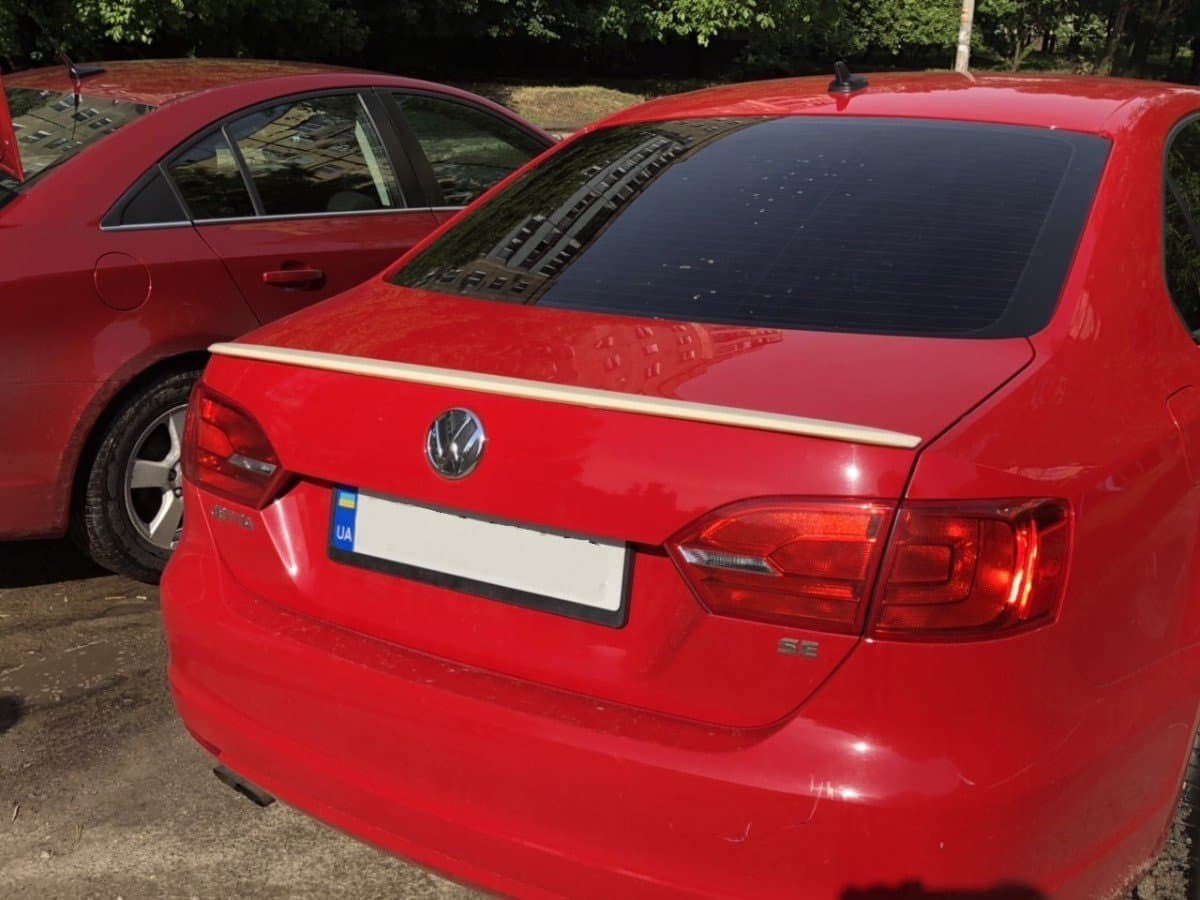 Спойлер ліп багажника Volkswagen Jetta 2010-2017 ABS пластик під фарбування