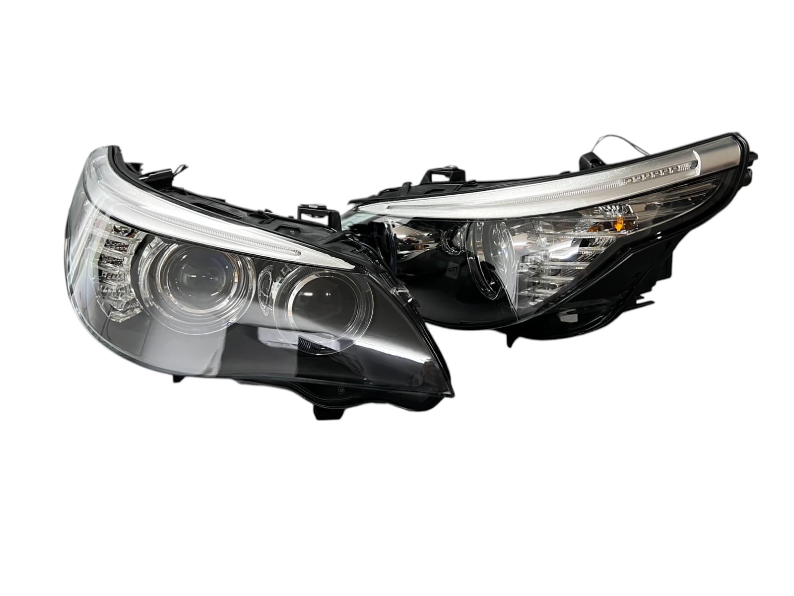 Передні фари Bi-Xenon на BMW 5 Series E60 / E61 2003-2010 року