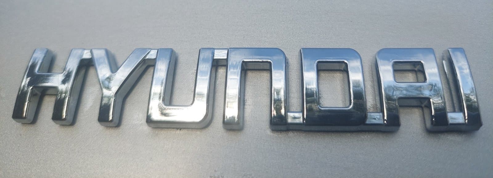 Напис Hyundai (10.0см на 1.5см) 3