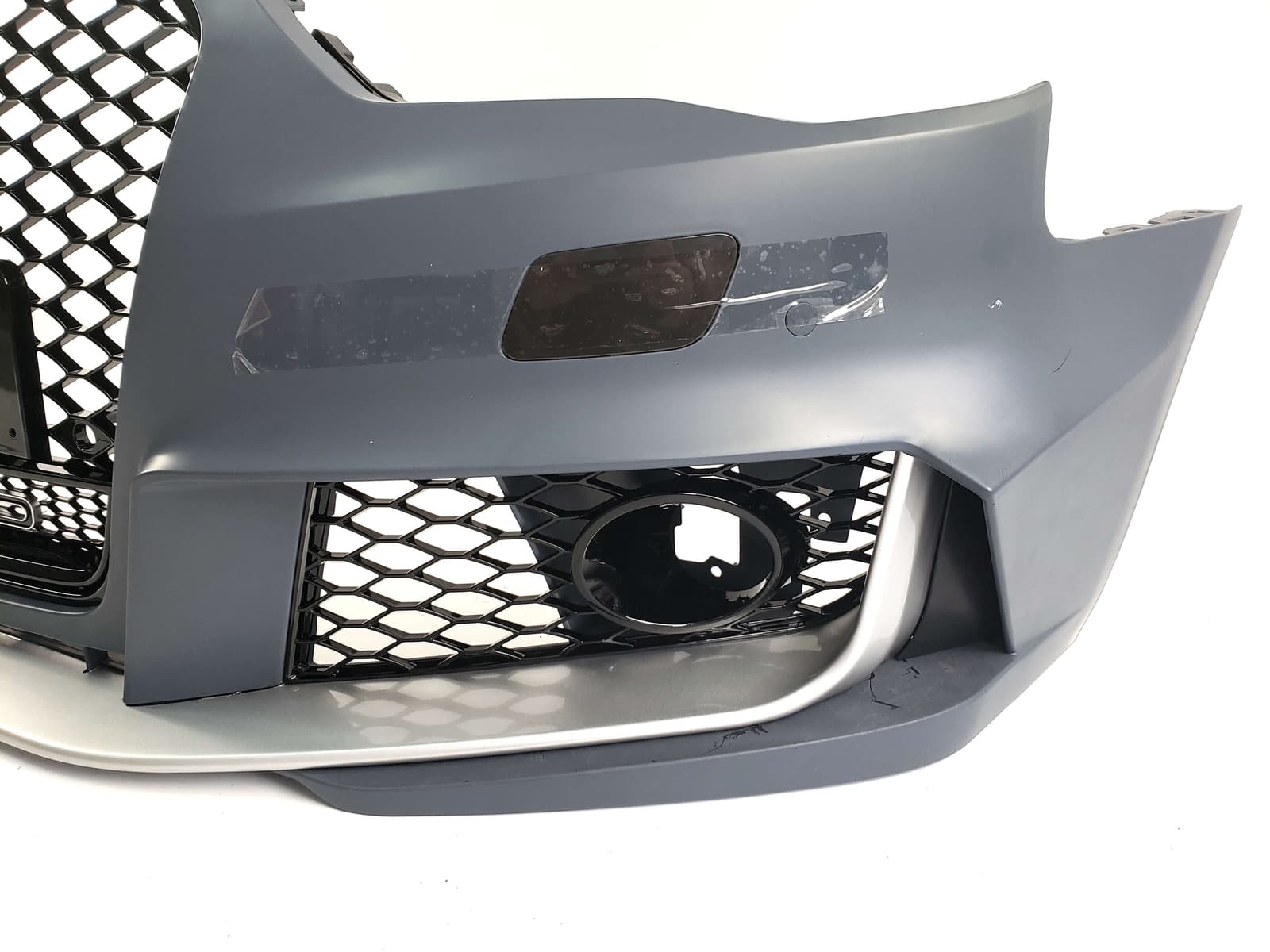 Передній бампер (в стилі RS3 під туманки) на Audi A3 8V 2012-2016 року 4