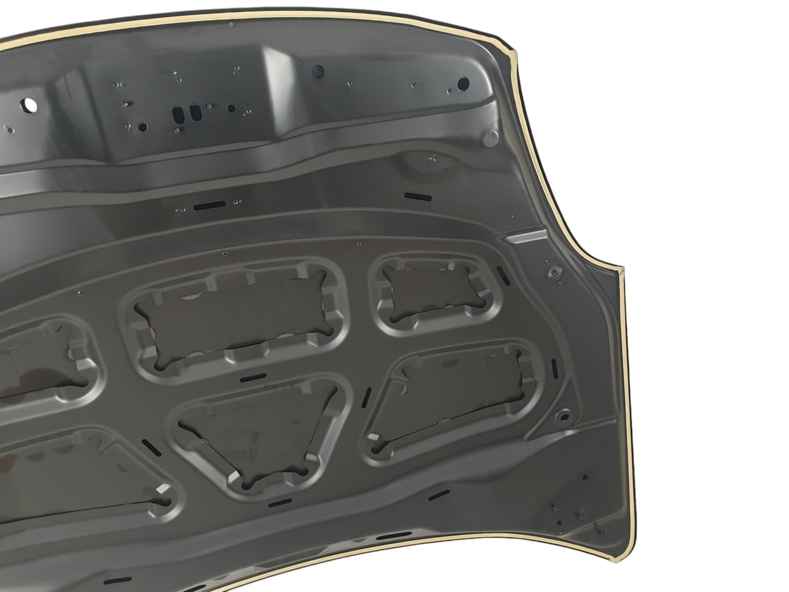 Капот (алюміній з герметиком) на Porsche Cayenne 958 2014-2017 року 6