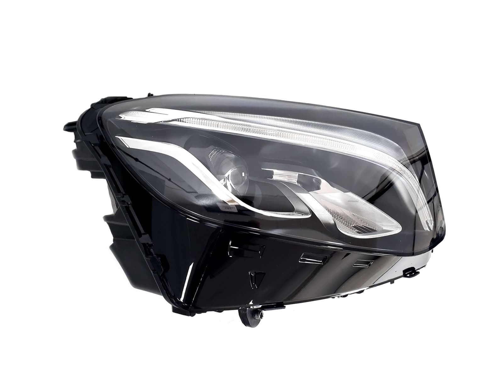 Передні фари (LED) комплектні на Mercedes-Benz GLC-Class X253 2015-2019 року 2