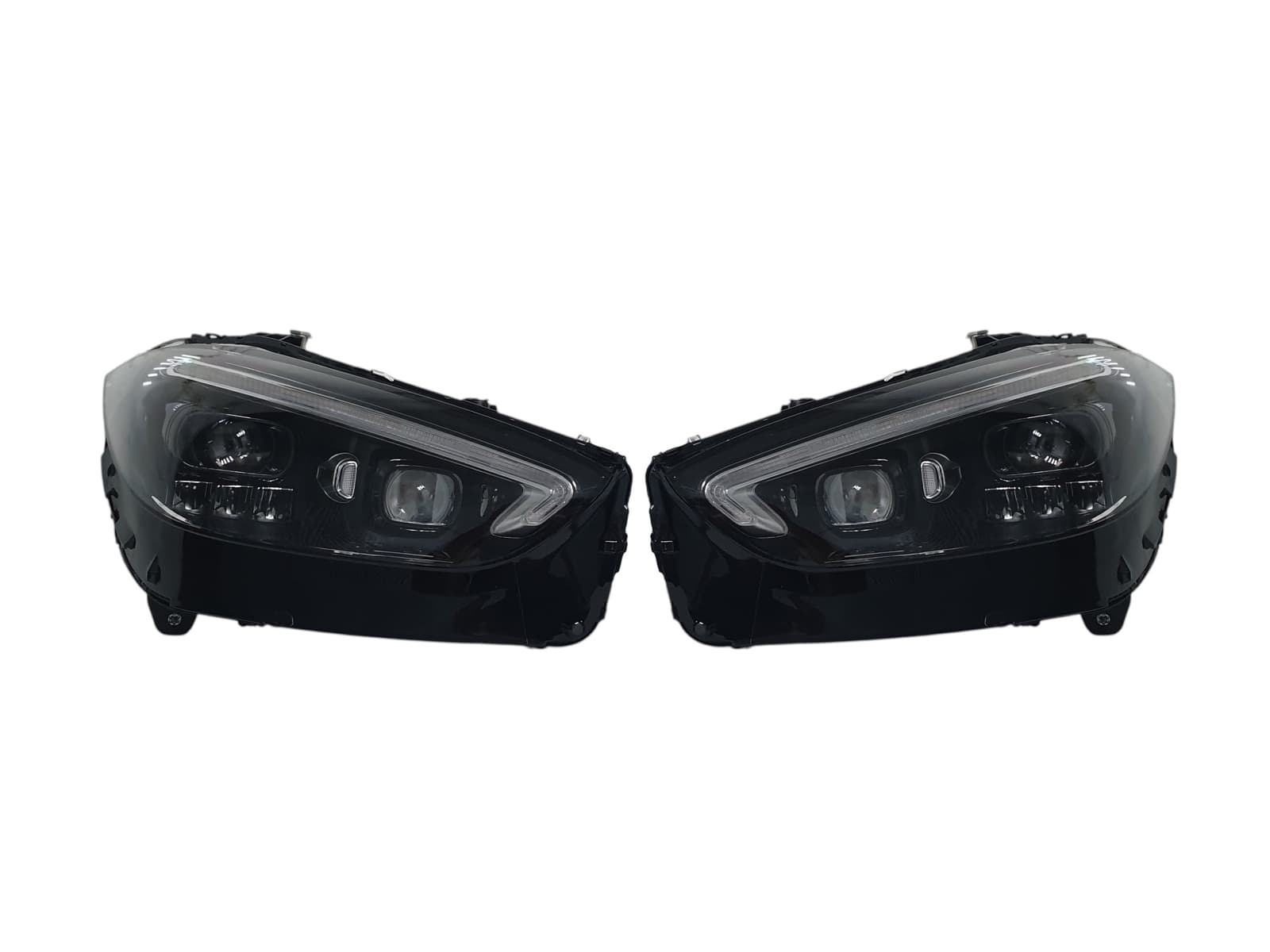 Передні фари Digital Light (заміна Led) на Mercedes-Benz C-Class W206 2021-2026 року