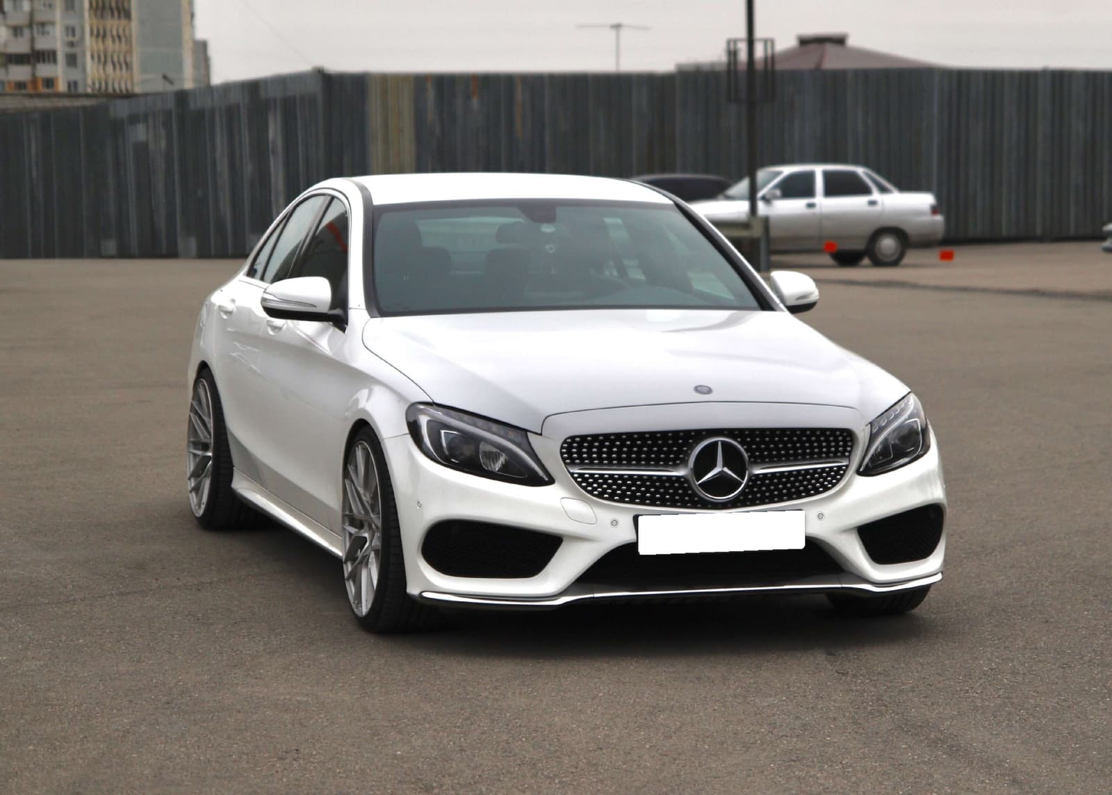 Решітка радіатора Diamond Silver (без місця під камеру) на Mercedes-Benz C-Class W205 2014-2018 року 5