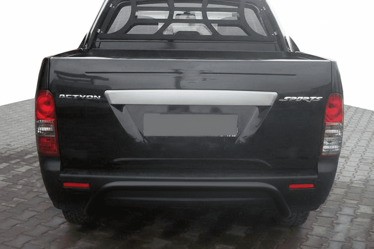 Задній кенгурятник AK006 Black (нерж)
