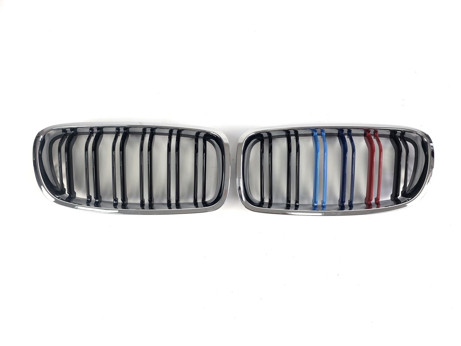 Ніздрі M-color Хром Рамка (Подвійні M-Look) на BMW 3 Series F30 / F31 2011-2018 року