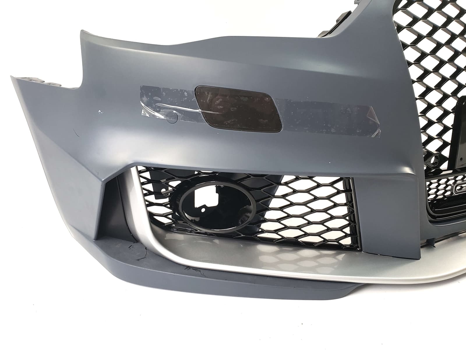 Передній бампер (в стилі RS3 під туманки) на Audi A3 8V 2012-2016 року 2