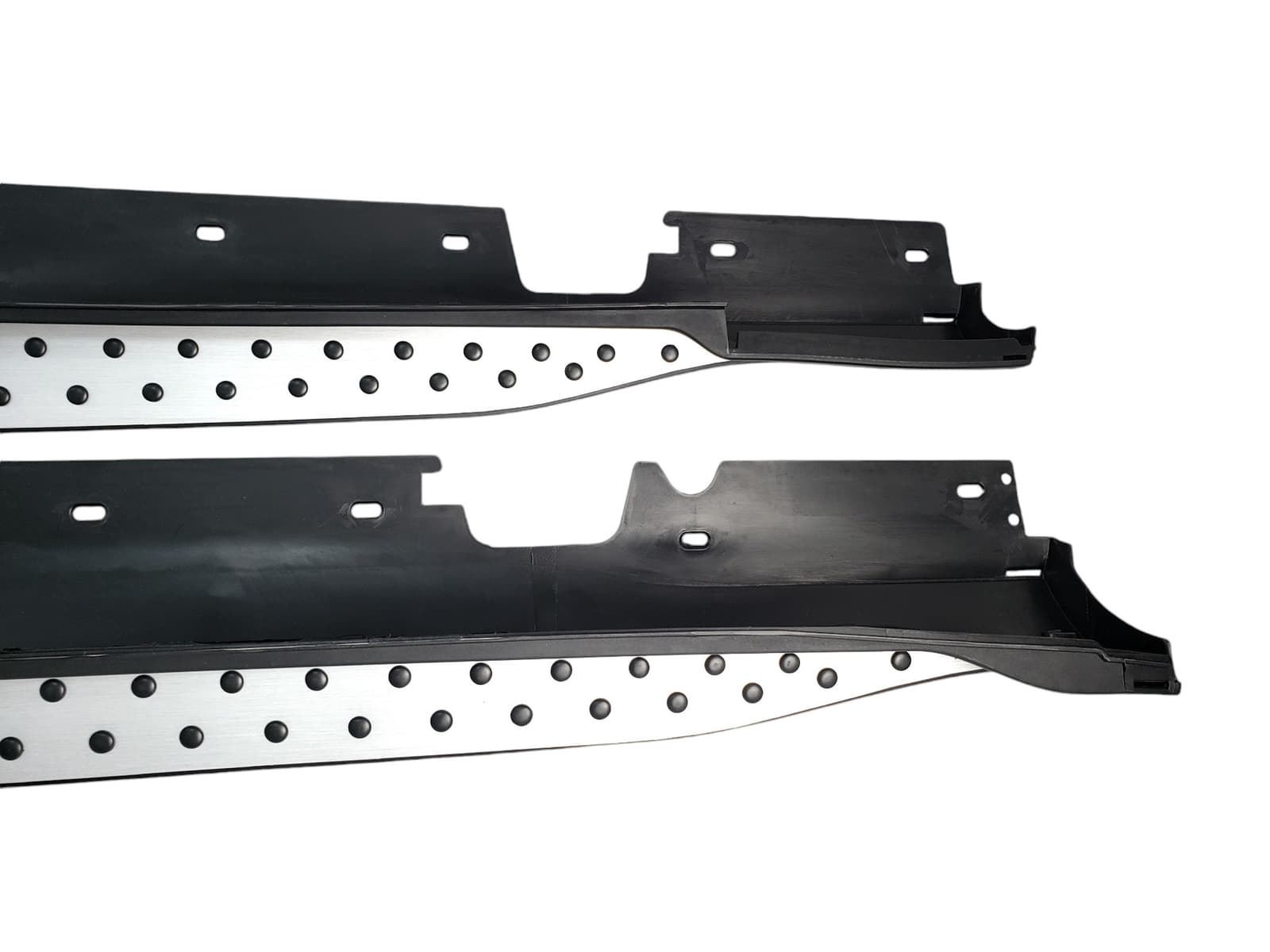 Підніжки на BMW X1 E84 2009-2015 року 4