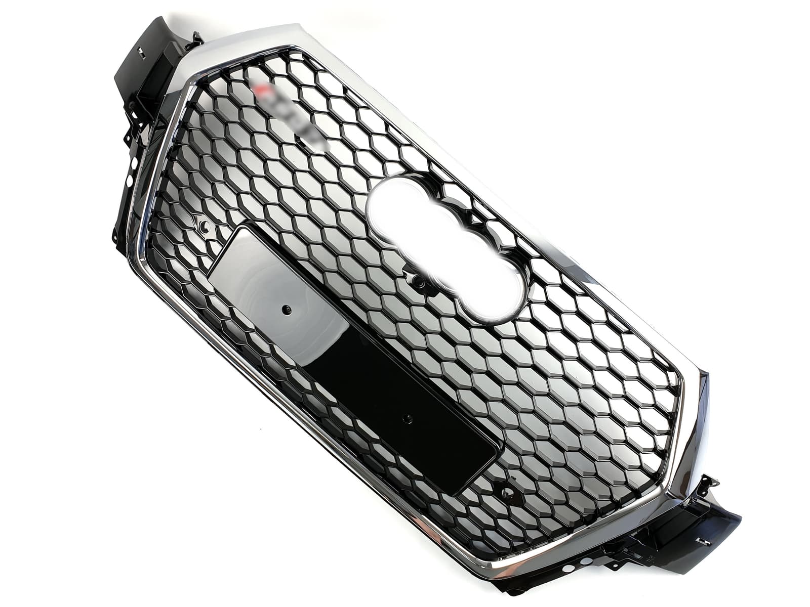 Решітка радіатора Chrome Black (в стилі RSQ7) на Audi Q7 4M 2015-2020 року 2