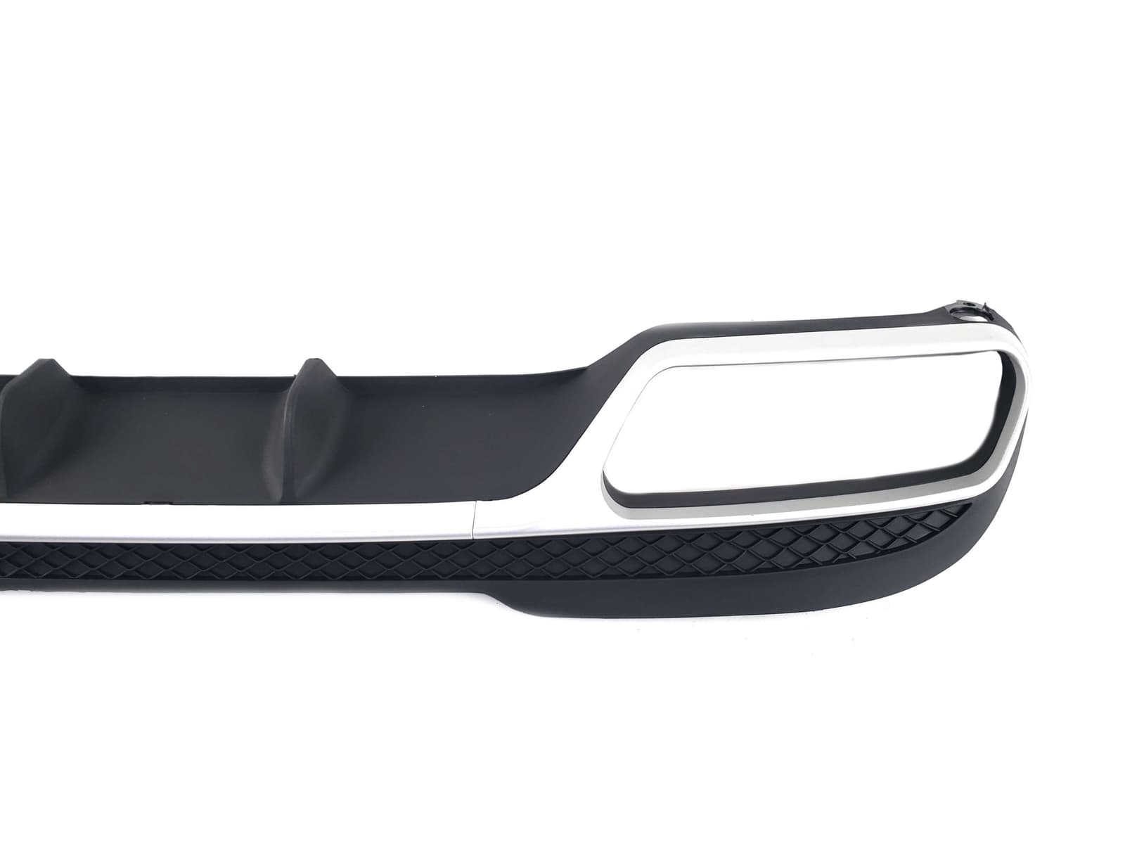 Дифузор (заднього бампера) Silver Black / Chrome Pipe (стиль AMG E63) на Mercedes-Benz E-Class W212 2013-2016 року 3