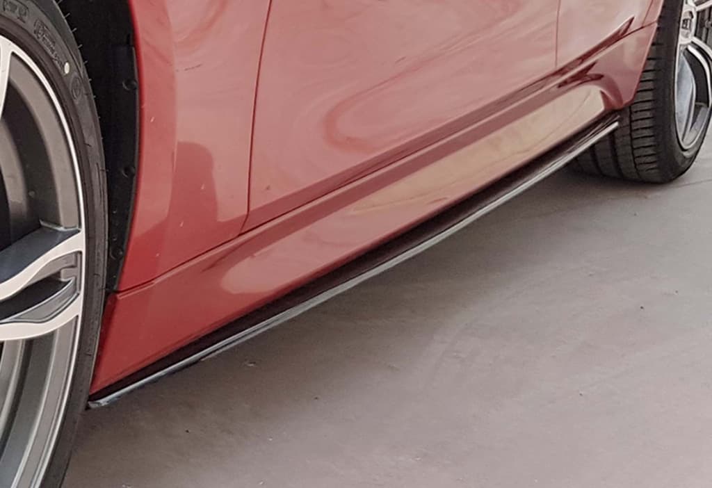 Накладки на пороги V-3 (під M-Sport пороги, чорний глянець)