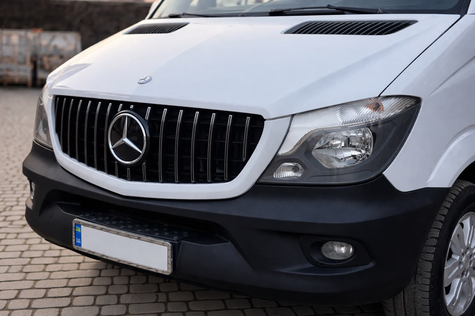 Передня решітка GT Panamericana Chrome (2013-2018)