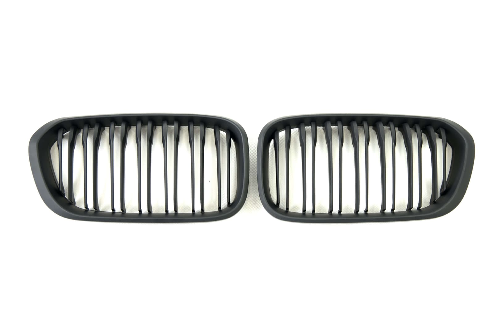Ніздрі Чорний мат (Подвійні M-Look) на BMW 1 Series F20 / F21 2015-2019 року