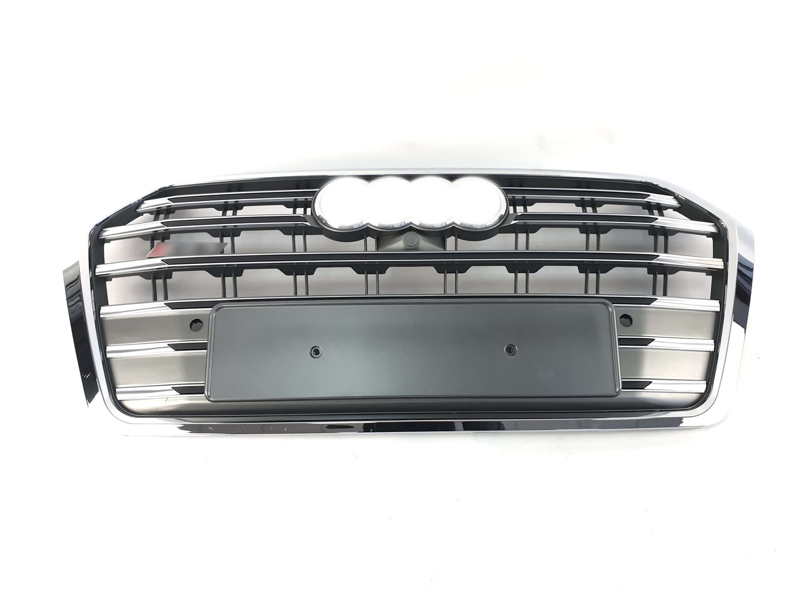 Решітка радіатора Silver Chrome (в стилі SQ5) на Audi Q5 80A 2016-2020 року 2