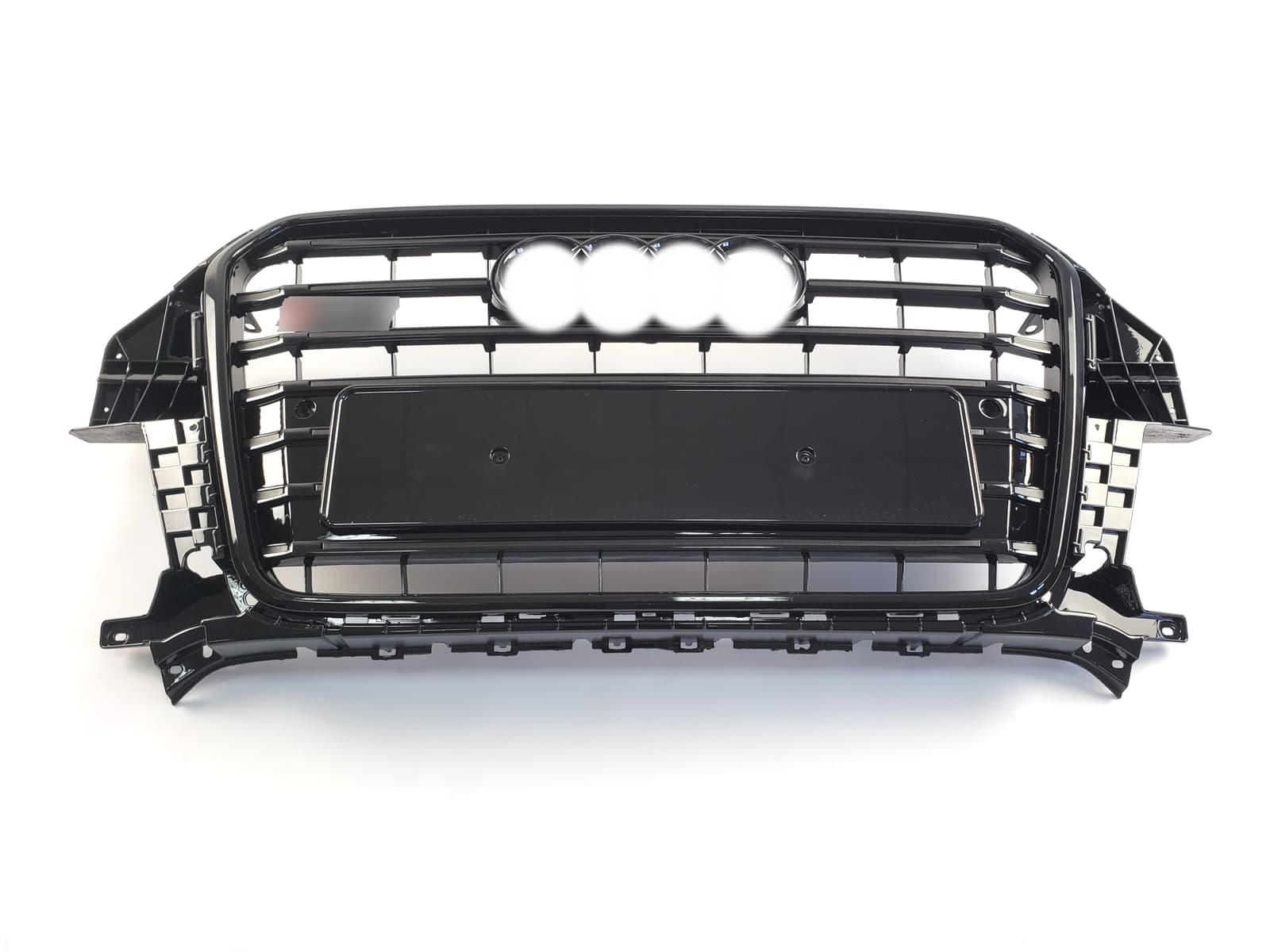 Решітка радіатора Full Black (в стилі SQ3) на Audi Q3 8U 2011-2014 року 2