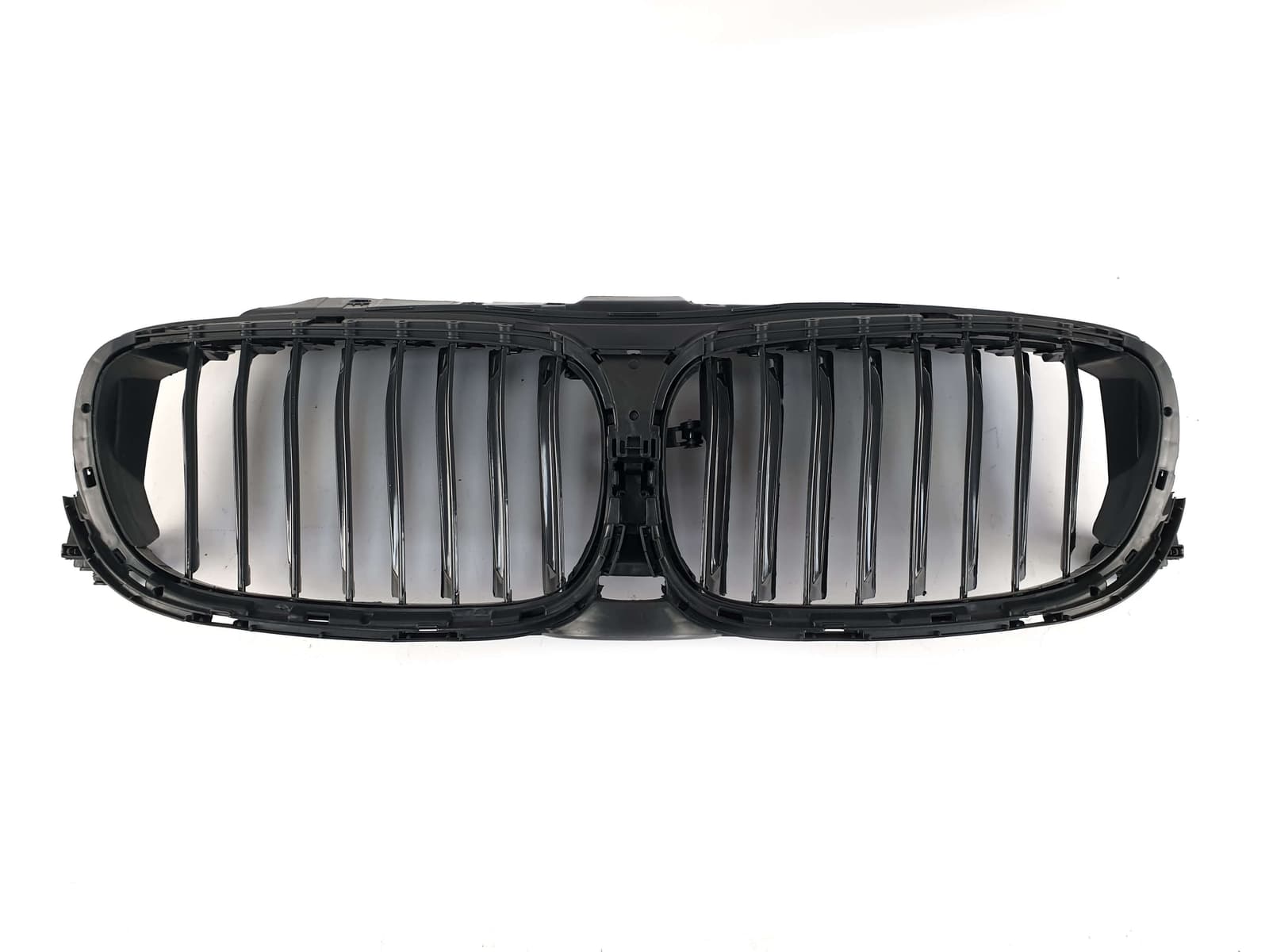 Повітряна заслонка (жалюзі) без моторчика на BMW 7 Series G11 / G12 2015-2019 року