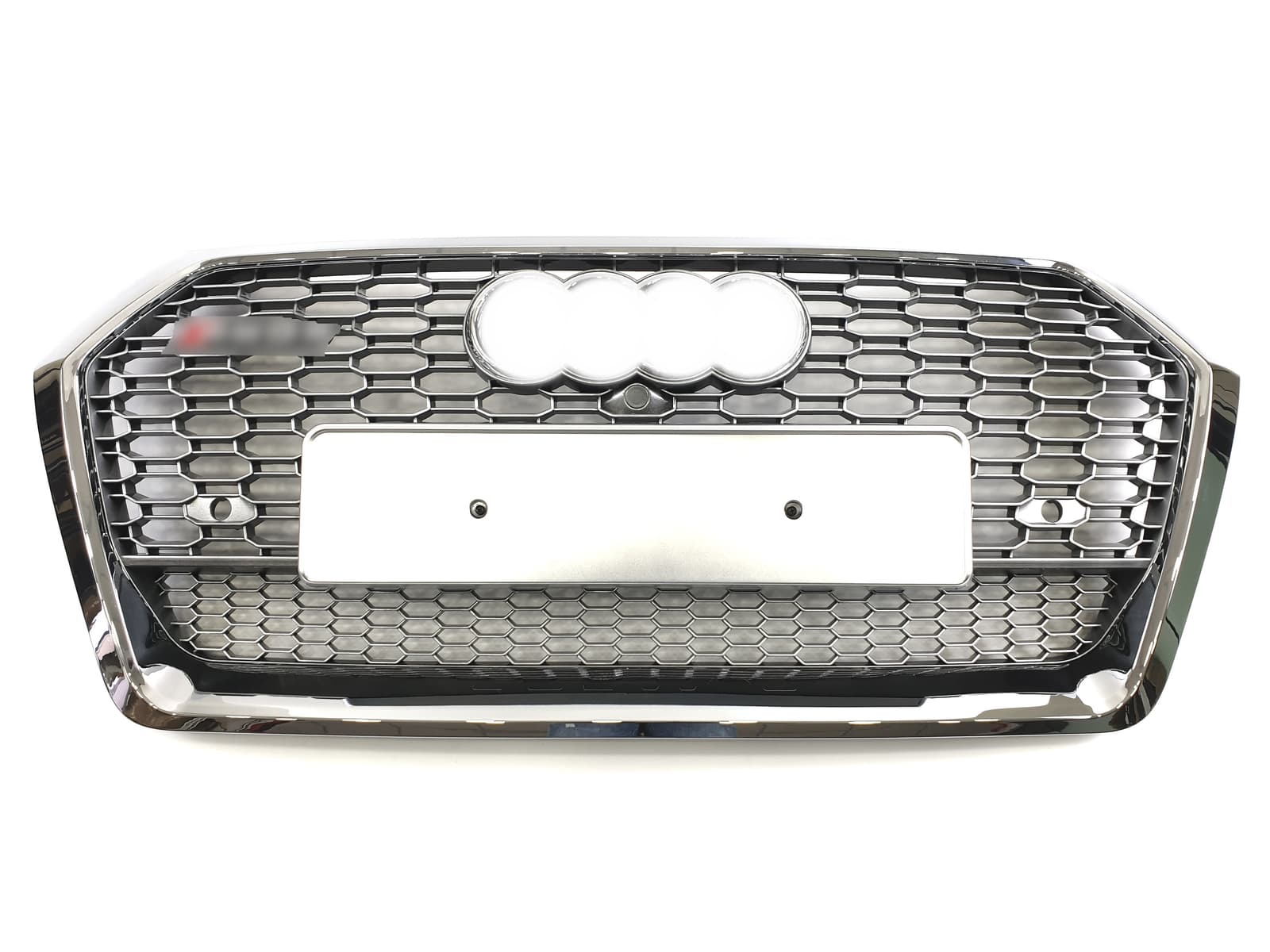 Решітка радіатора Silver Chrome (в стилі RSQ5) на Audi Q5 80A 2016-2020 року 2