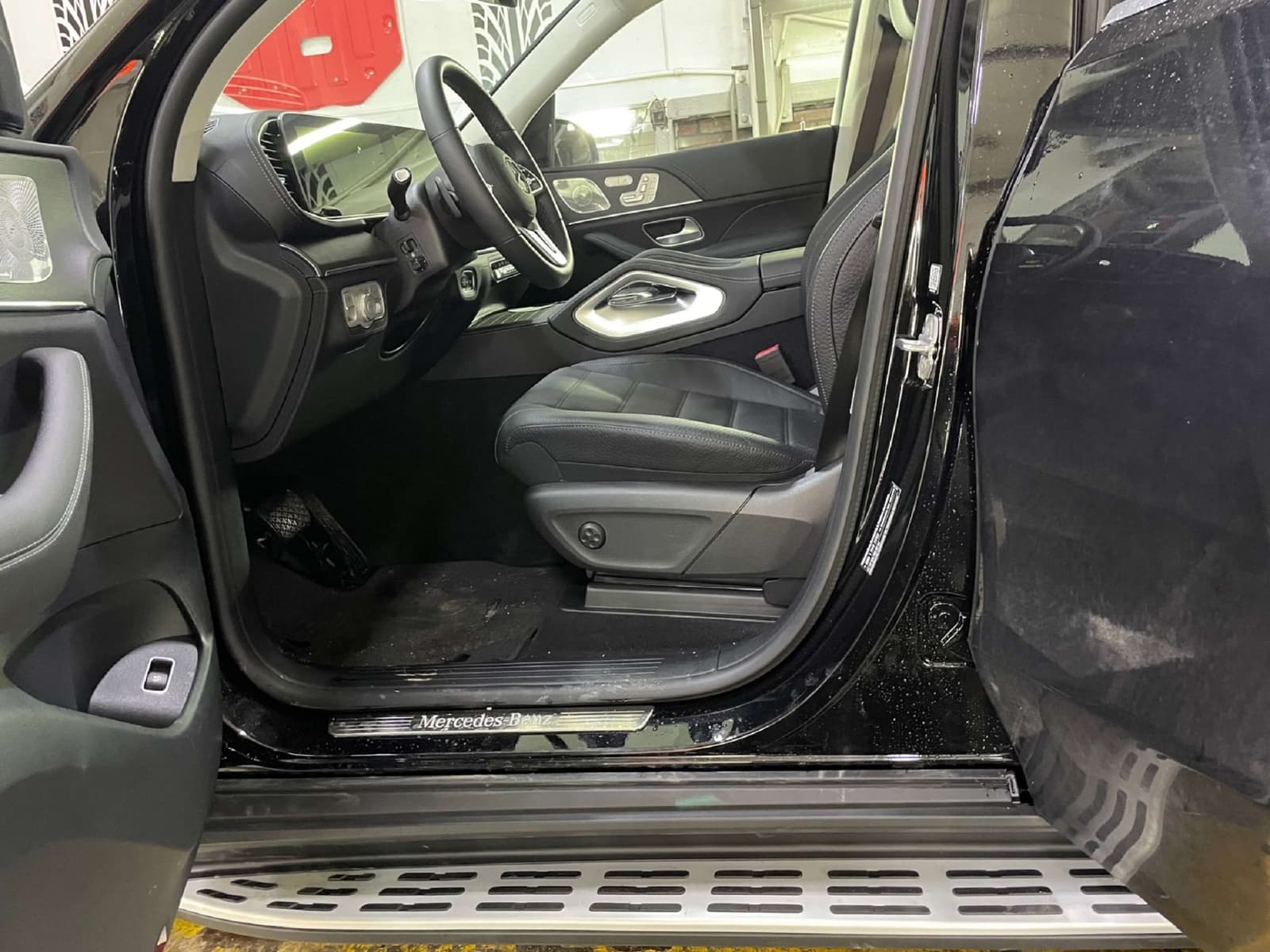 Підніжки на Mercedes-Benz GLE-Class W167 2018-2023 року 4