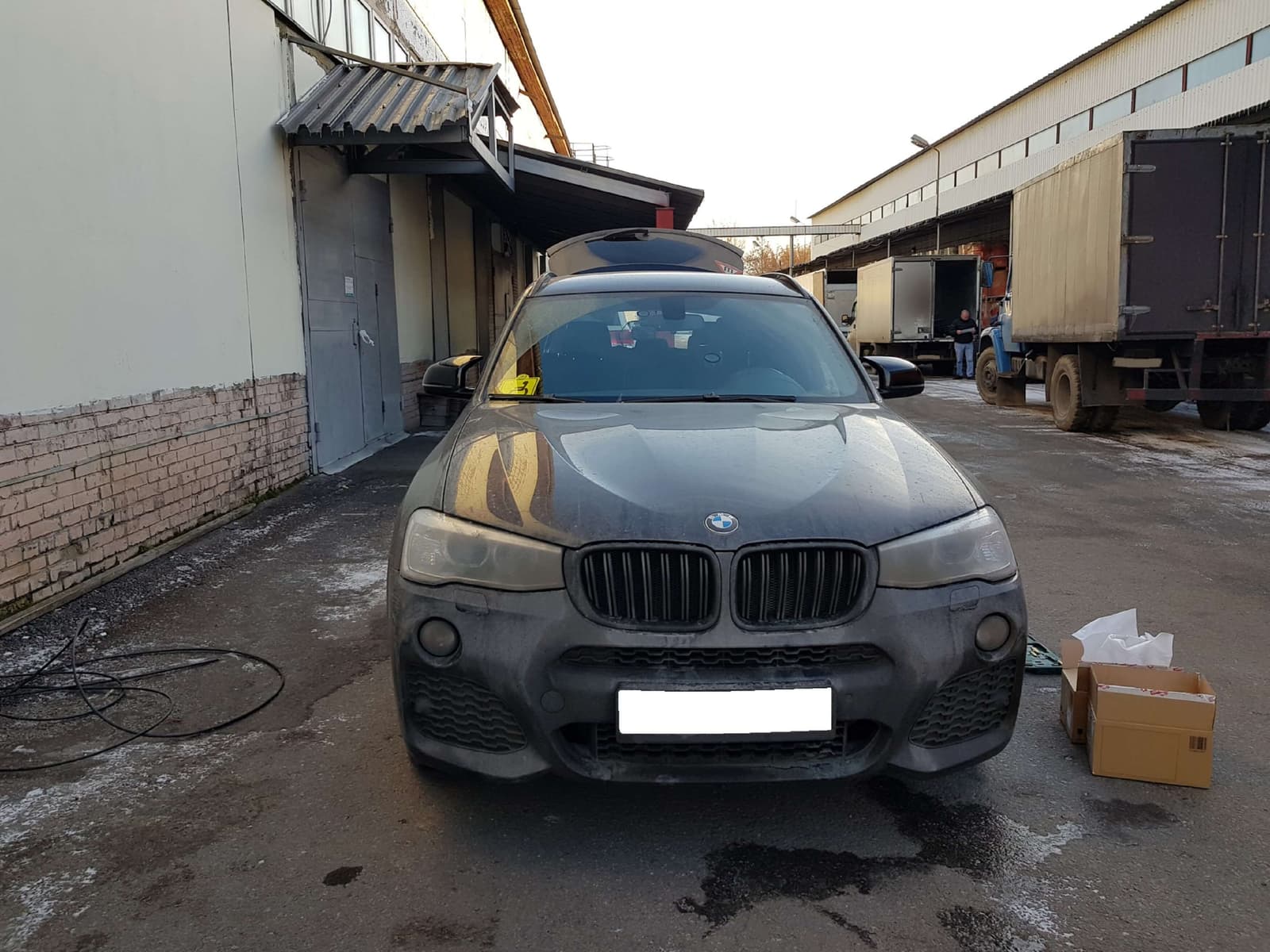 Ніздрі Чорний мат (Подвійні M-Look) на BMW X3 F25 2014-2017 року 4