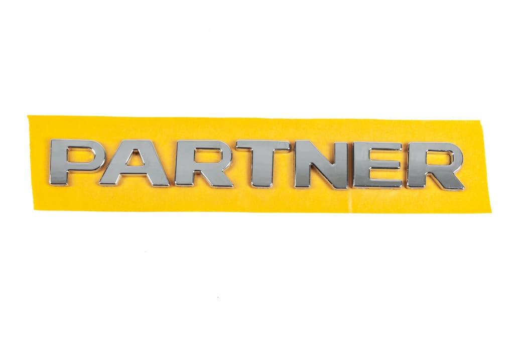 Напис Partner (215мм на 25мм)